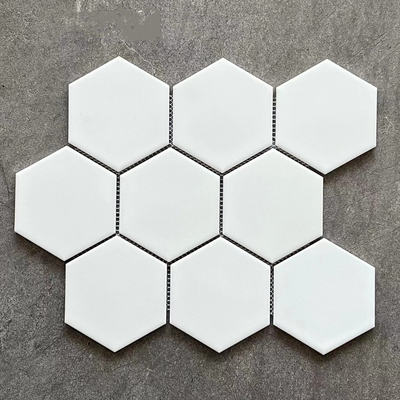 Estilo de Design Moderno Cerâmica Branca Pura Hexagonal com Mosaico de Vidro Honeycomb