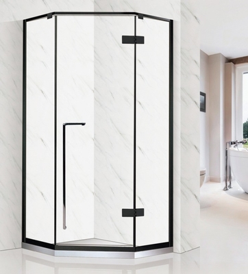 Adicione um toque de design moderno ao seu banheiro com porta de chuveiro deslizante e gabinete