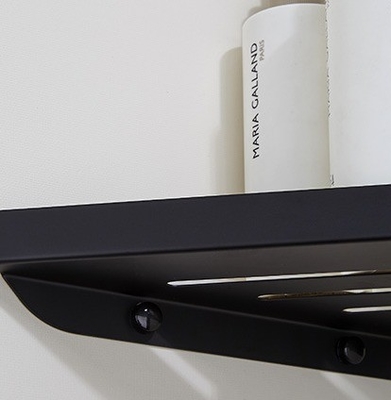 Finitura escovada Repositório de chuveiro triangular Caddy para porta-malas de banheiro montado na parede