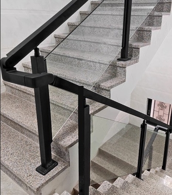 Matt Finish Aço inoxidável Glass Deck Railing Mastet Pilar para sistemas de varanda